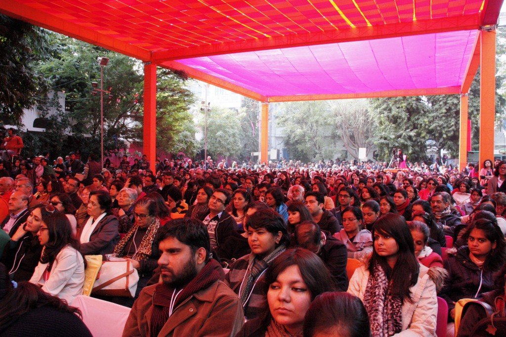 Jaipur Literature Festival ~ Crowds to see Jhumpa Lahiri
